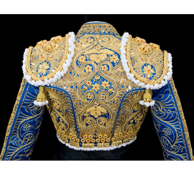 Vestido de torear azul rey y oro