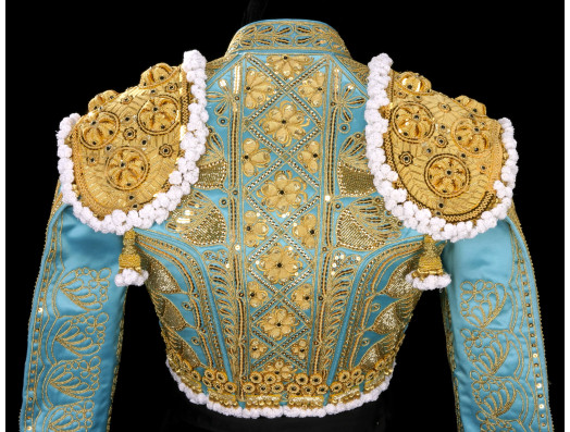 Vestido de torear azul celeste  y oro 2